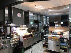 -麦当劳(华融店)