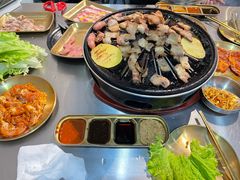 -胡悦里韩式烤肉(芝罘万达广场店)