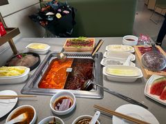 -海底捞火锅(新松江路生日主题店)