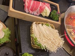 -湊湊火锅·茶憩(打浦桥日月光店)