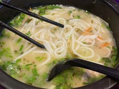 -过桥缘·过桥米线(大华虎城嘉年华店)
