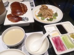 -小大董·烤鸭(凤凰汇店)