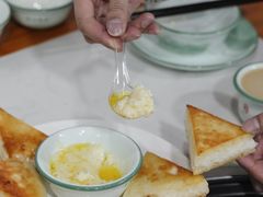 酥油奶渣饼-藏味八珍特色火锅