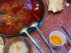 -赵美丽·重庆社区火锅·直营店(火车东站·中豪国际店)