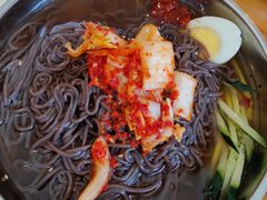 -长寿参鸡汤(朝韩风情街店)
