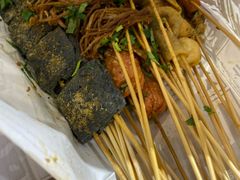-乐彡炸串·烤苕皮(西单华威约饭街店)