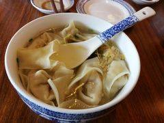 -笑来喜馄饨小笼工坊店(湖滨街店)