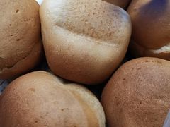 -白玉兰食品甜凤店(合生汇店)