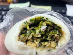 雪菜鲜竹笋馅-张果佬年糕卷(科巷店)
