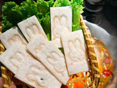 -湊湊火锅·茶憩(杭州湖滨银泰in77店)