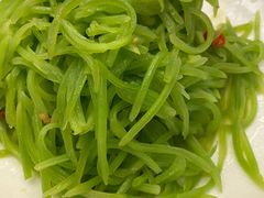-八大碗·地道东北菜(中街店)