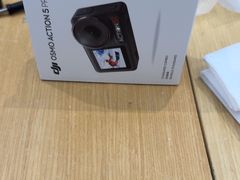 -DJI大疆(深圳华强北曼哈授权体验店)