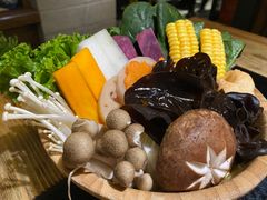 -湊湊火锅·茶憩(上海合生汇店)