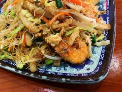 里面有一些小海鲜-台州老六海鲜面馆(上南总店)