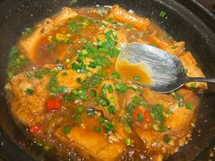 砂锅焖豆腐-费大厨辣椒炒肉(高铁吾悦广场店)
