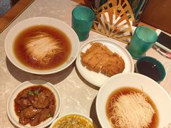 -松鹤面馆·古法焖肉面(观前店)