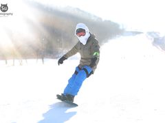 -庙香山滑雪场