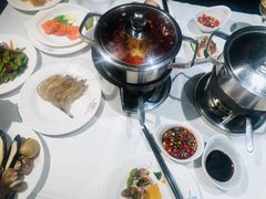 -领鲜活海鲜榴莲自助火锅(东门店)