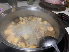 -喃喃椰·糟粕醋·椰子鸡火锅(七堡花园店)
