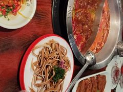 -袁老四重庆老火锅(桐梓坡店)