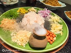 -得意咚瓜·顺德鱼生·冬瓜火锅(深圳首店)