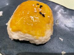 蜜汁叉烧酥-兴悦酒家(环市东路店)