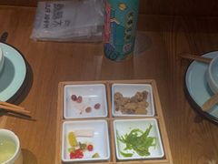 -九锅一堂酸菜鱼(新南凯德直营店)