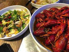 招牌十三香小龙虾-龙巢盱眙龙虾·牛蛙·烧烤宵夜(八卦岭店)