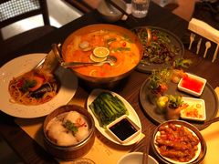 -来龙里 精致 东南亚餐室(万象城店)