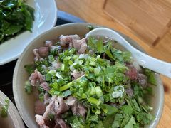-大众跷脚牛肉馆·非遗传承单位(峨眉山店)