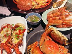 -雍容荟活波龙自助餐(IFS黑金店)