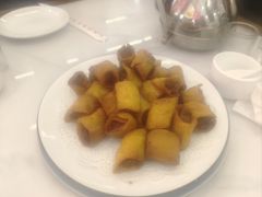 -一口猪海鲜浑锅·东北家常菜