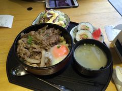-京和风食堂·定食寿喜锅(保利樾广场店)