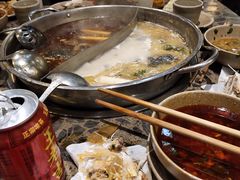 -肖肖酸萝卜鱼火锅(总店)