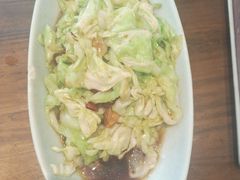 -阿瓦山寨·湘菜现炒·剁椒鱼头王(咸阳总店)