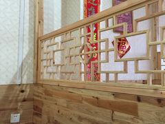 -三江鱼东北特色铁锅炖(骆驼店)