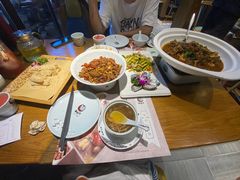 -黄泥岗·地道湖北菜(奥特莱斯店)