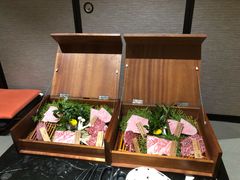 -山川小町·极番烧肉(新地假日广场店)