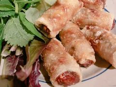 -Cuc Gach Quan Restaurant