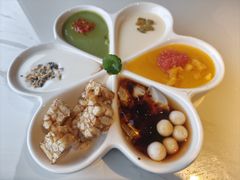 -绿茶餐厅(龙井船宴· 品牌总店)
