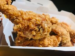 -BHC炸鸡(明洞总店)