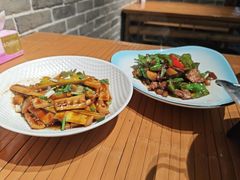-李东农庄·当地安吉味(中南百草园店)