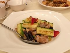 鸡枞菌炒爽肉-利苑酒家(合景国际金融广场店)