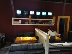 -苹果树下艺术餐厅(宋庄店)