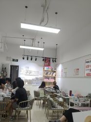 -尤米一站式美甲美睫