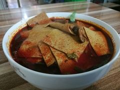 -老字号杨坡红油米线腊汁肉夹馍(东四道巷店)