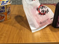 -全家便利店(世贸丽晶城店)