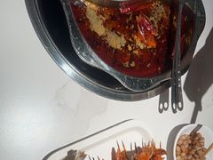 -佰人王串串香火锅(洋珠巷店)