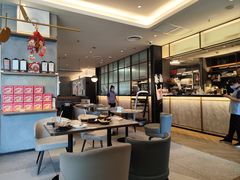 -必胜客(WOW梦之城店)