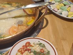 -洱火云南酸菜牛肉火锅(石景山当代商城店)